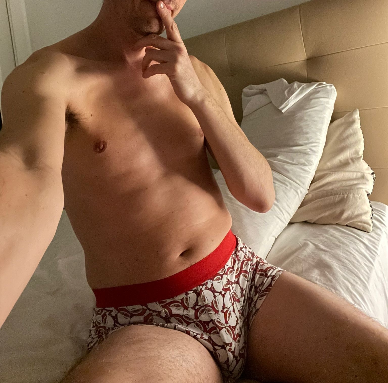Profil de Jason, 41 ans, Gay massage à Gumefens