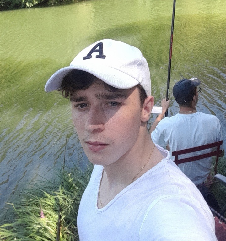 Profil de Shahine, 21 ans, Gay massage à Parpan