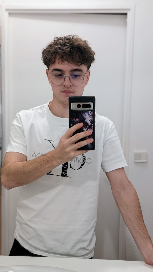 Profil de Emirhan, 24 ans, Gay massage à Birgisch