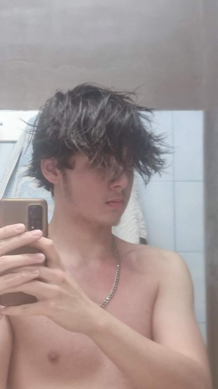 Profil de Darcy, 18 ans, Gay massage à Morens FR