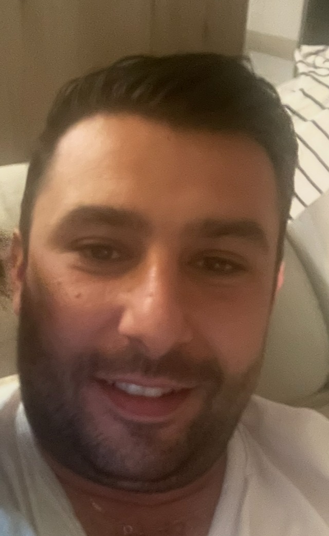 Profil de Alrick, 37 ans, Gay massage à Puplinge